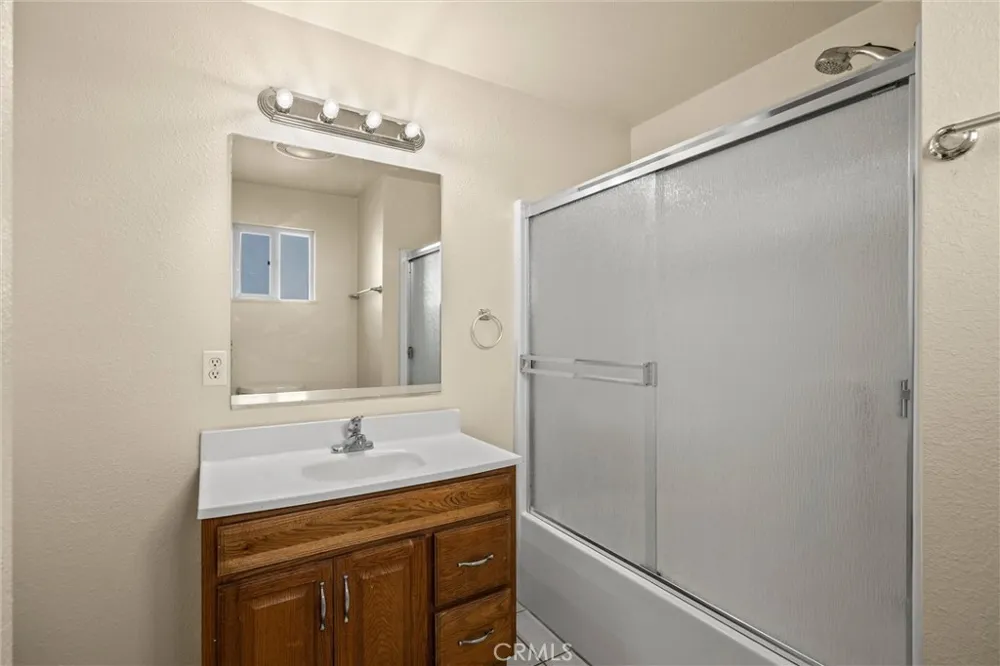 139 S Murdock Avenue Willows, CA 95988