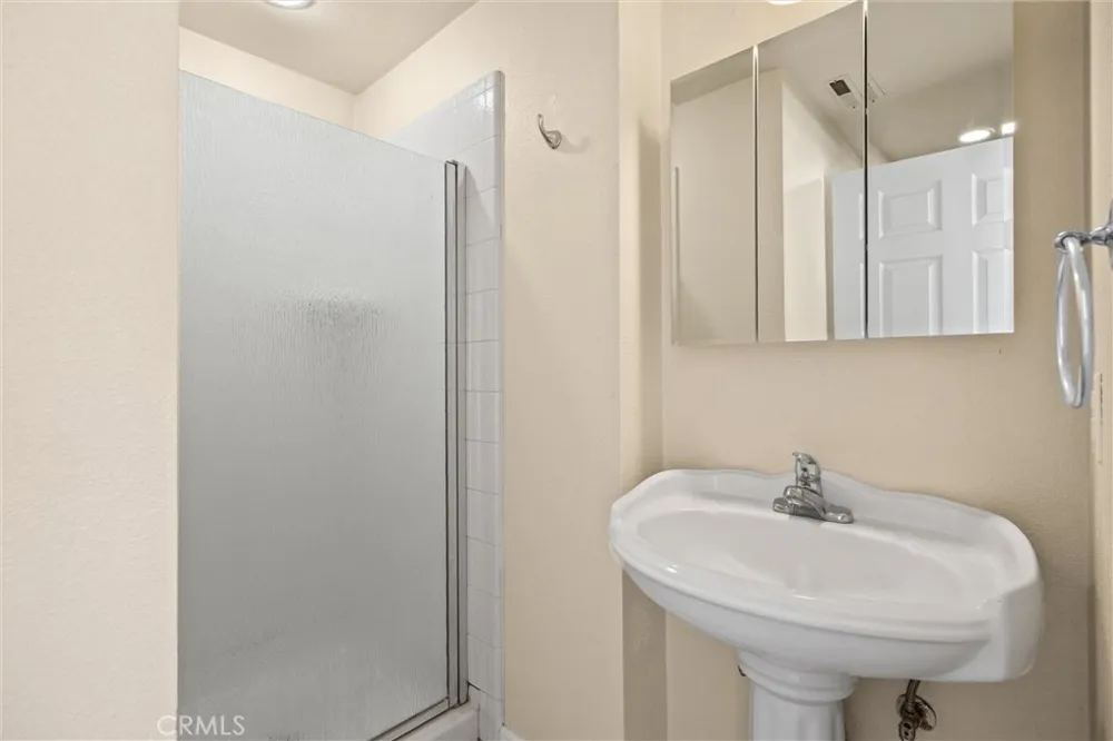 139 S Murdock Avenue Willows, CA 95988