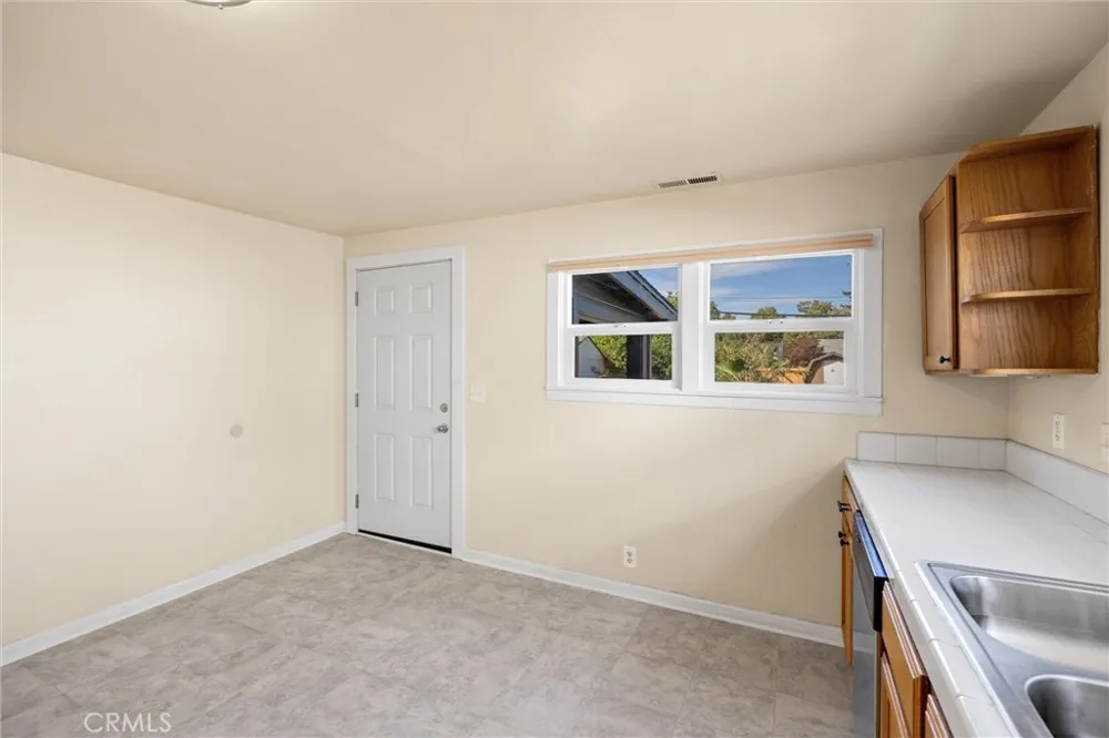 139 S Murdock Avenue Willows, CA 95988