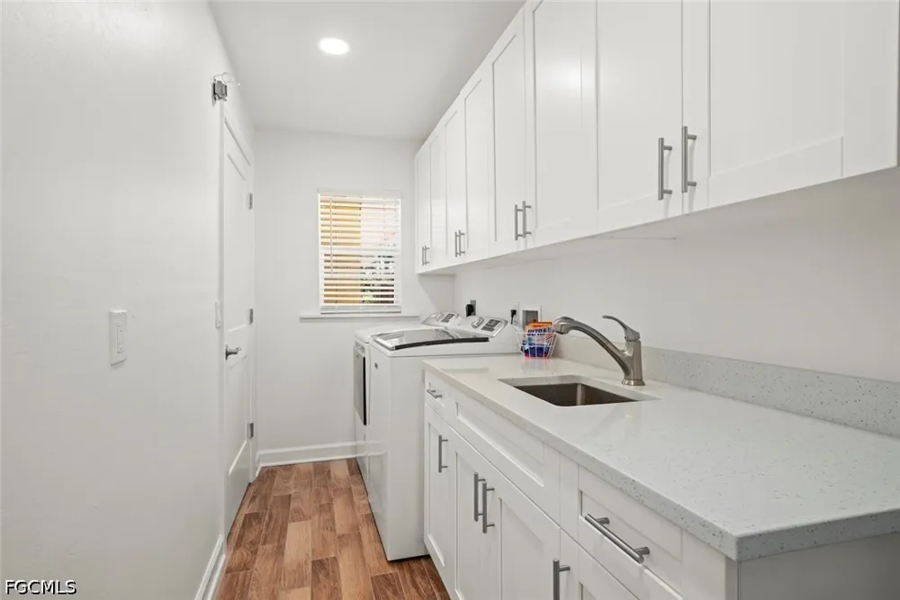 Moonlight Drive Sanibel, FL 33957
