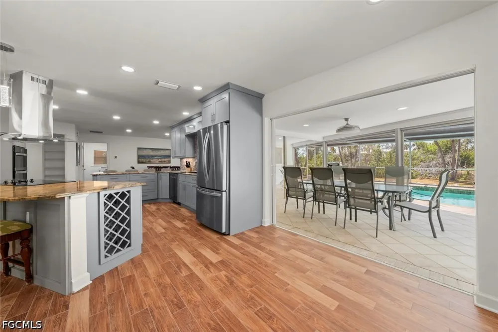 Moonlight Drive Sanibel, FL 33957