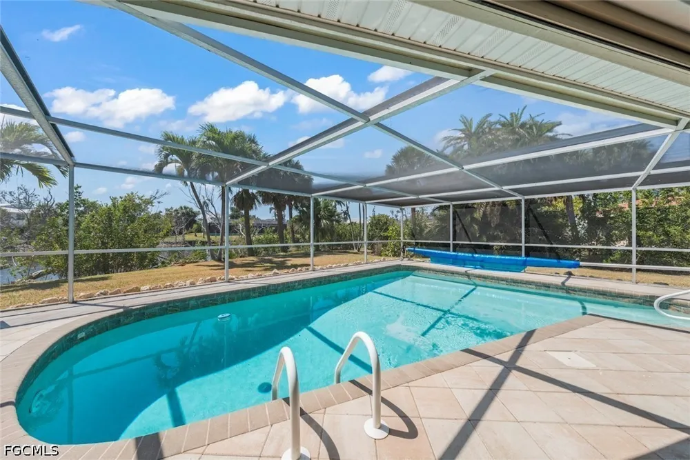 Moonlight Drive Sanibel, FL 33957