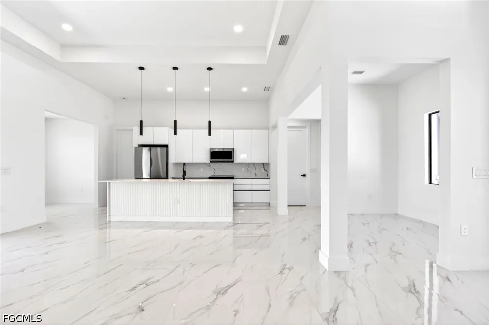 NE 20th Street Cape Coral, FL 33909