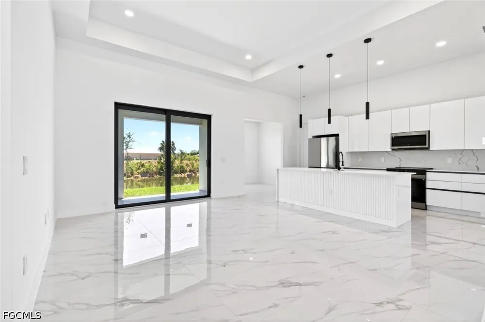 NE 20th Street Cape Coral, FL 33909