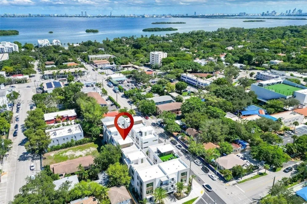 513 NE 61st St Miami, FL 33137