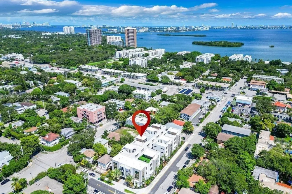 513 NE 61st St Miami, FL 33137