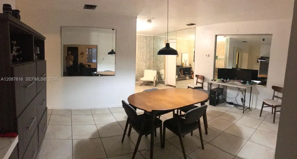 1310 NW 52nd St Miami, FL 33142
