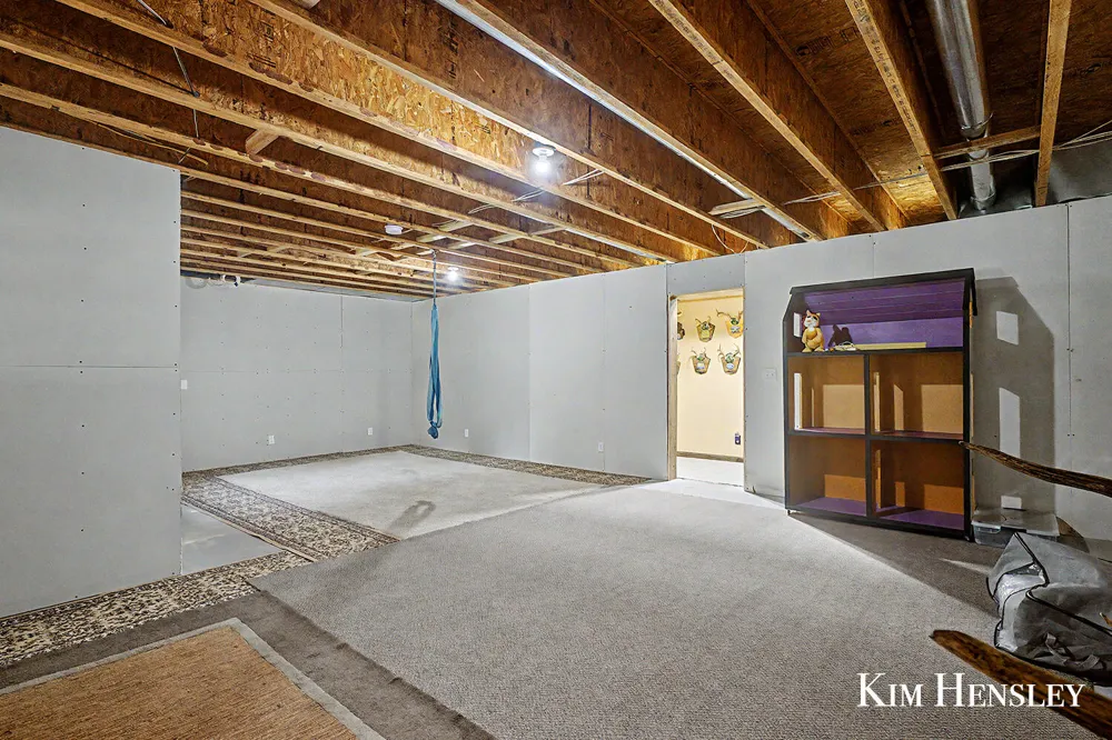 9177 W 112th Street Twin Lake, MI 49457