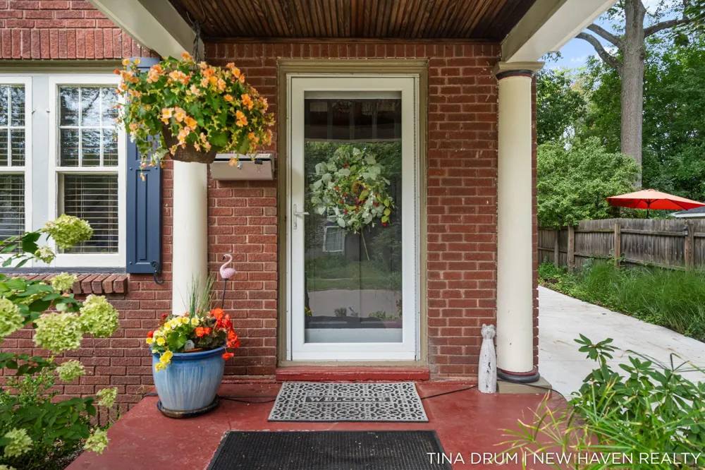 1227 Colorado Avenue SE Grand Rapids, MI 49506