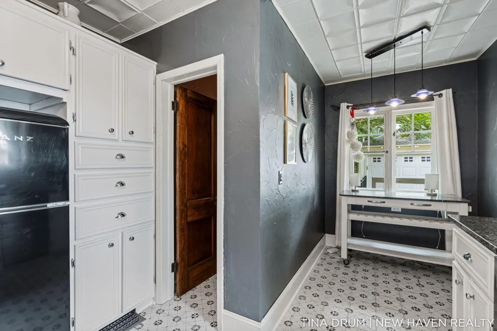 1227 Colorado Avenue SE Grand Rapids, MI 49506