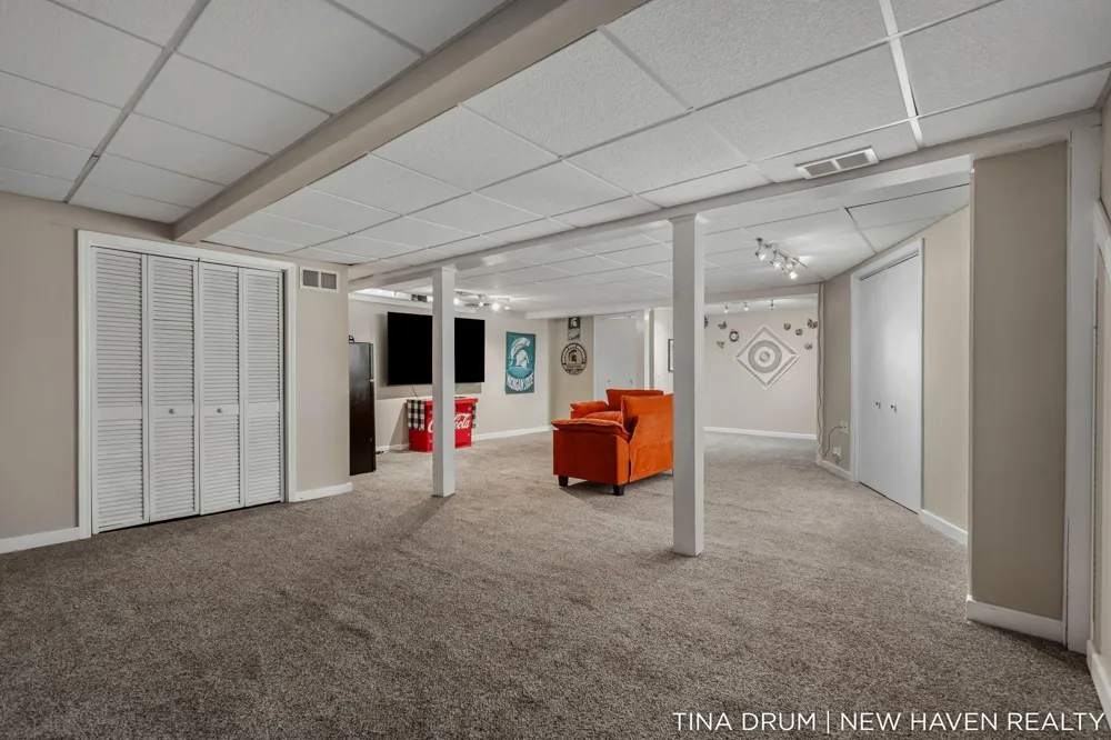 1227 Colorado Avenue SE Grand Rapids, MI 49506