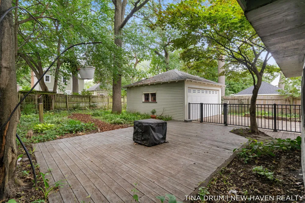 1227 Colorado Avenue SE Grand Rapids, MI 49506