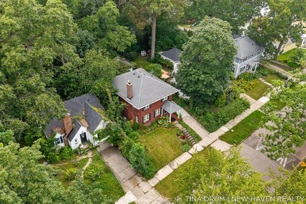 1227 Colorado Avenue SE Grand Rapids, MI 49506