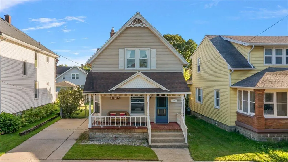 1006 Hovey Street SW Grand Rapids, MI 49504