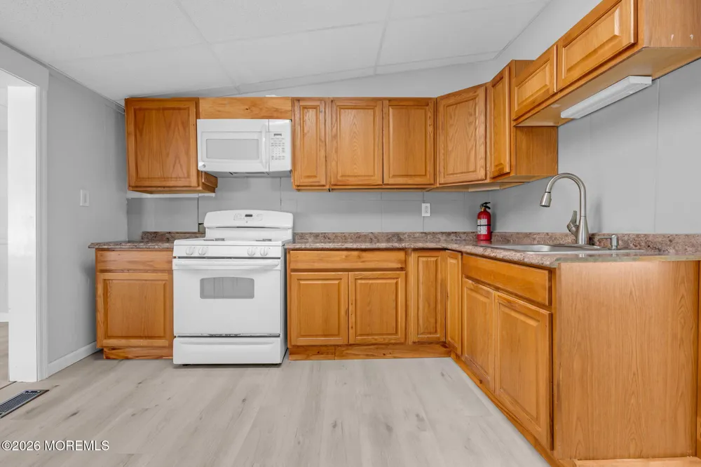 218 Pello Road Brick, NJ 08724