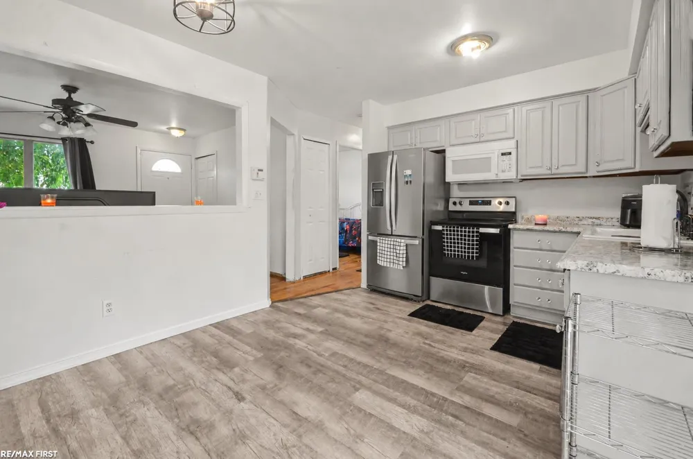 35247 Kelly Road Clinton Charter Township, MI 48035