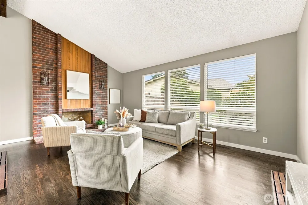 29608 3rd Avenue S Federal Way, WA 98003
