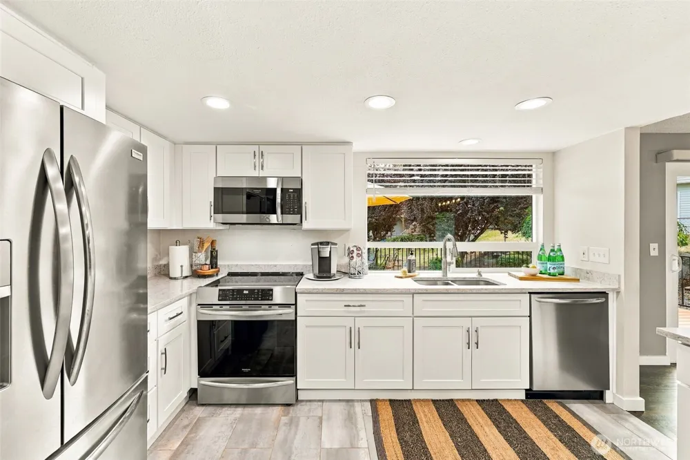 29608 3rd Avenue S Federal Way, WA 98003