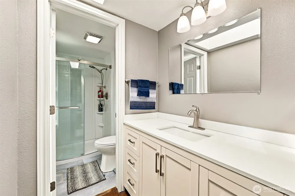 29608 3rd Avenue S Federal Way, WA 98003