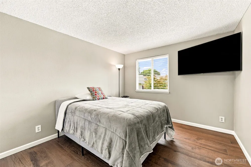 29608 3rd Avenue S Federal Way, WA 98003