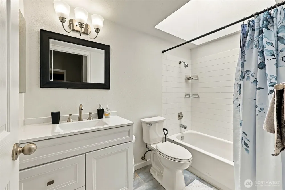 29608 3rd Avenue S Federal Way, WA 98003