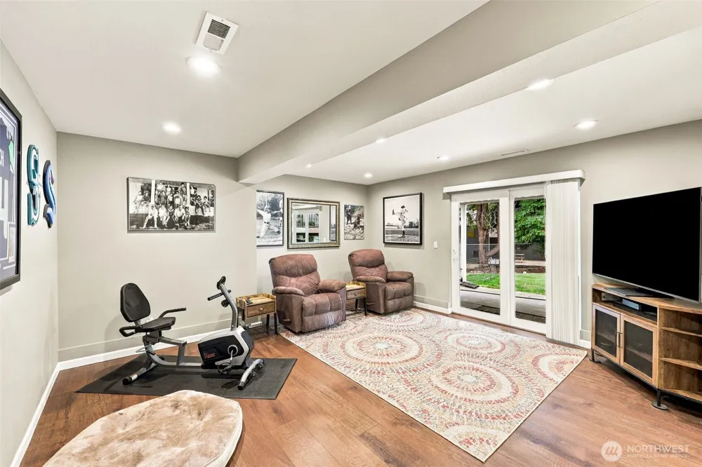 29608 3rd Avenue S Federal Way, WA 98003