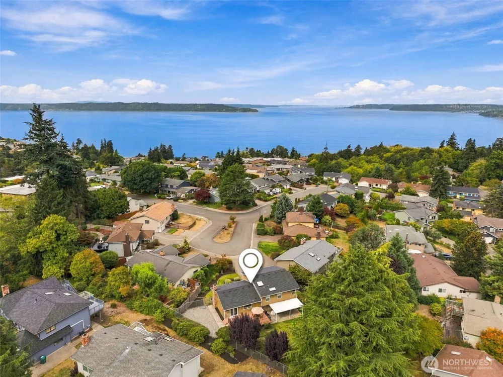 29608 3rd Avenue S Federal Way, WA 98003