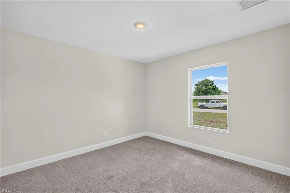 2809 NW 5th Place Cape Coral, FL 33993