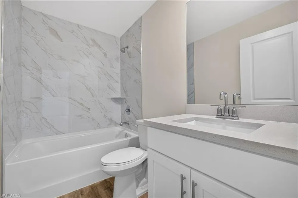 2809 NW 5th Place Cape Coral, FL 33993