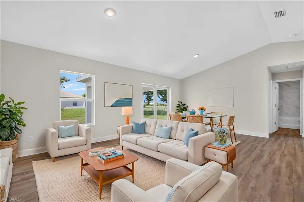 2809 NW 5th Place Cape Coral, FL 33993