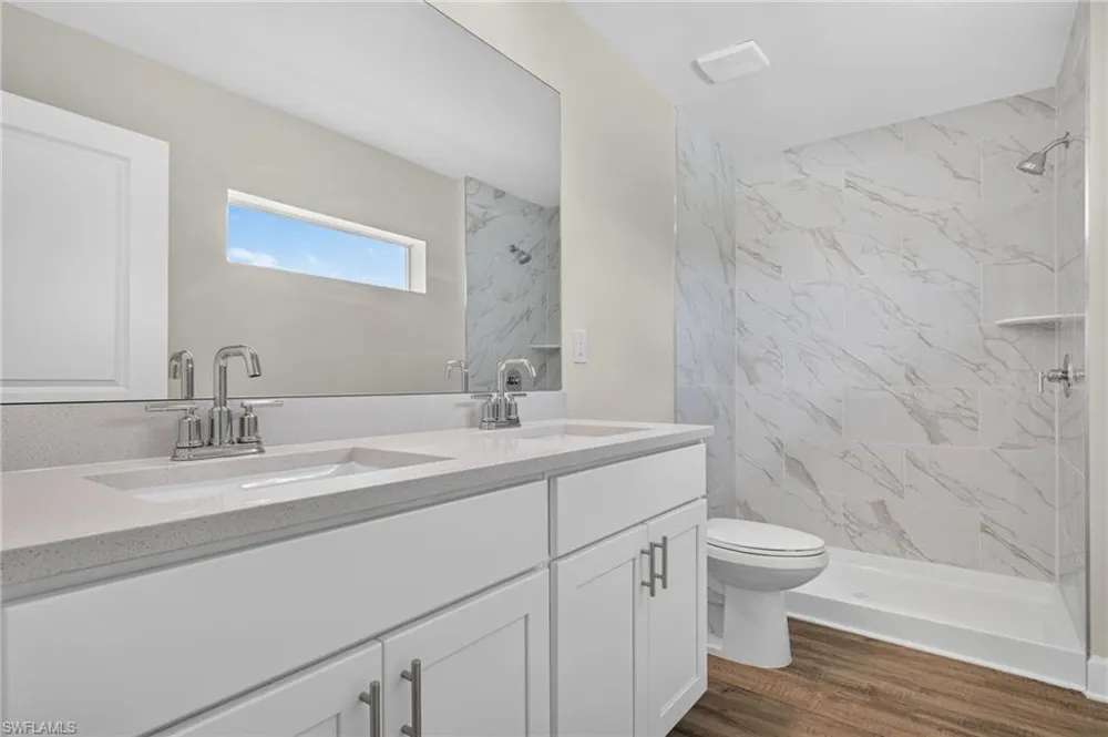 2809 NW 5th Place Cape Coral, FL 33993