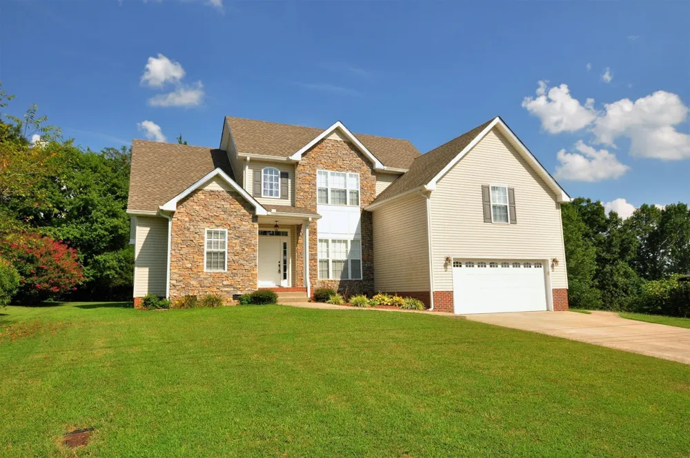 1343 Ambleside Drive Clarksville, TN 37040