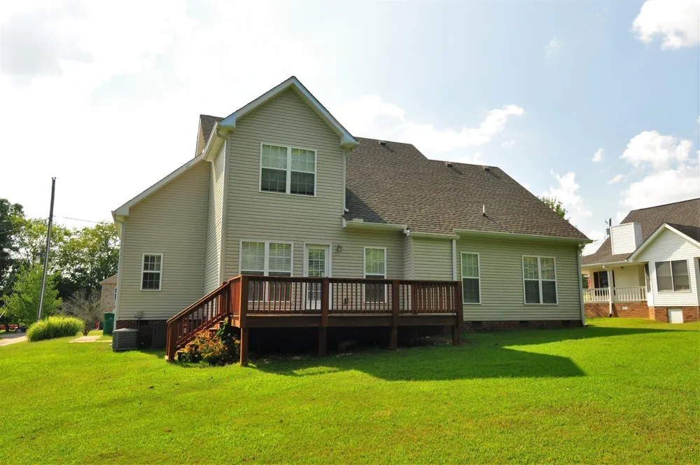 1343 Ambleside Drive Clarksville, TN 37040