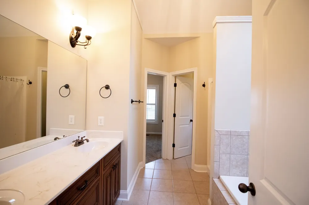 1343 Ambleside Drive Clarksville, TN 37040