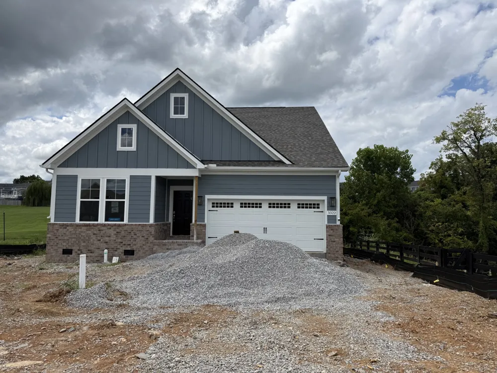 3322 Parmenter Street Columbia, TN 38401