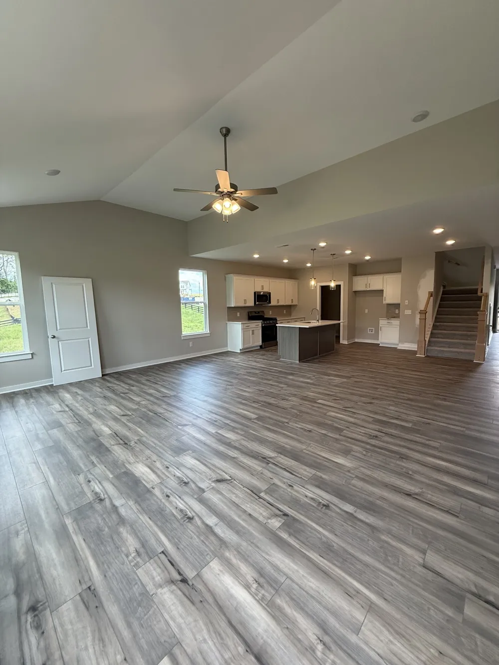 3322 Parmenter Street Columbia, TN 38401