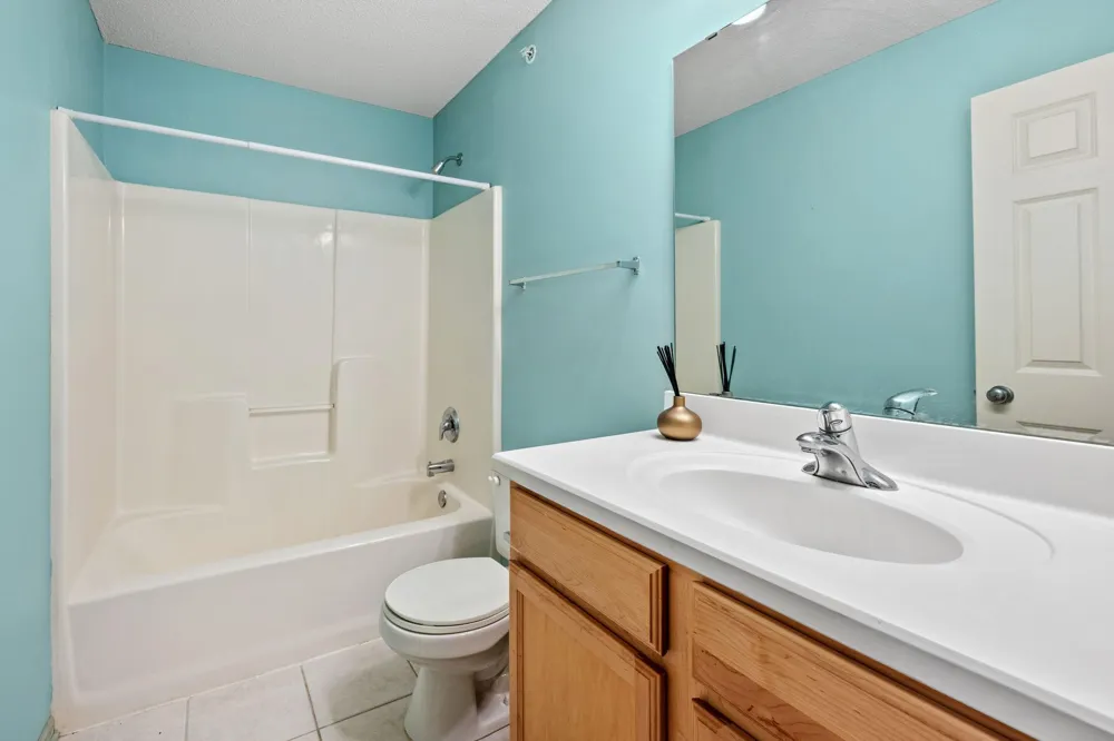 4353 Victor Path #4 Hugo, MN 55038