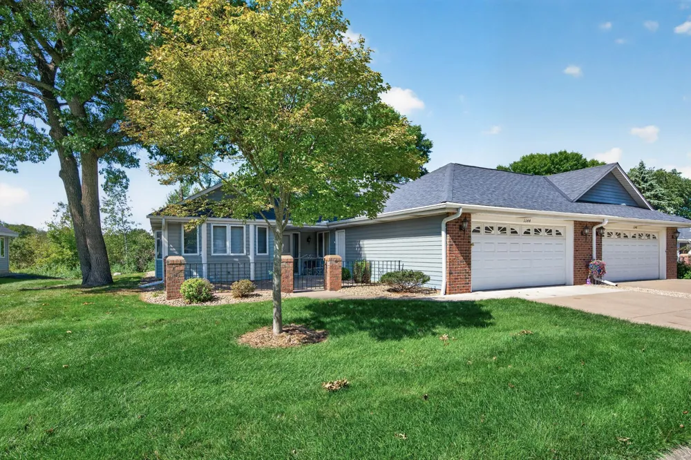 1144 Lois Court Shoreview, MN 55126