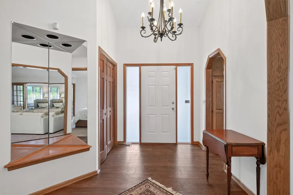 1144 Lois Court Shoreview, MN 55126