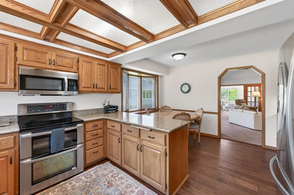 1144 Lois Court Shoreview, MN 55126