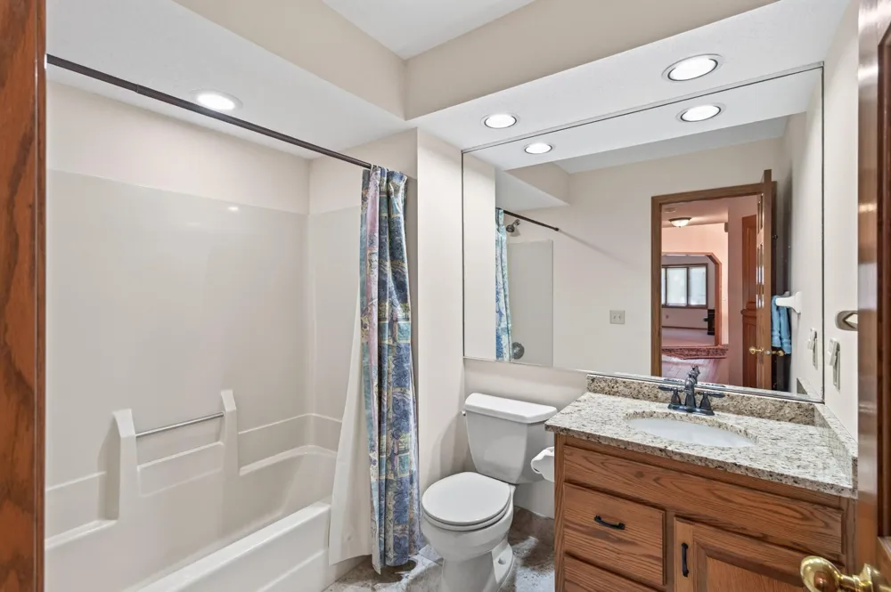 1144 Lois Court Shoreview, MN 55126