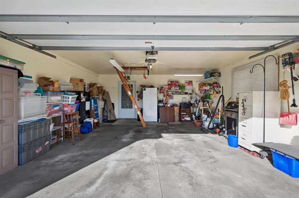 7577 Ojibway Park Court Woodbury, MN 55125