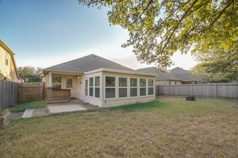 240 King Elder Lane Leander, TX 78641