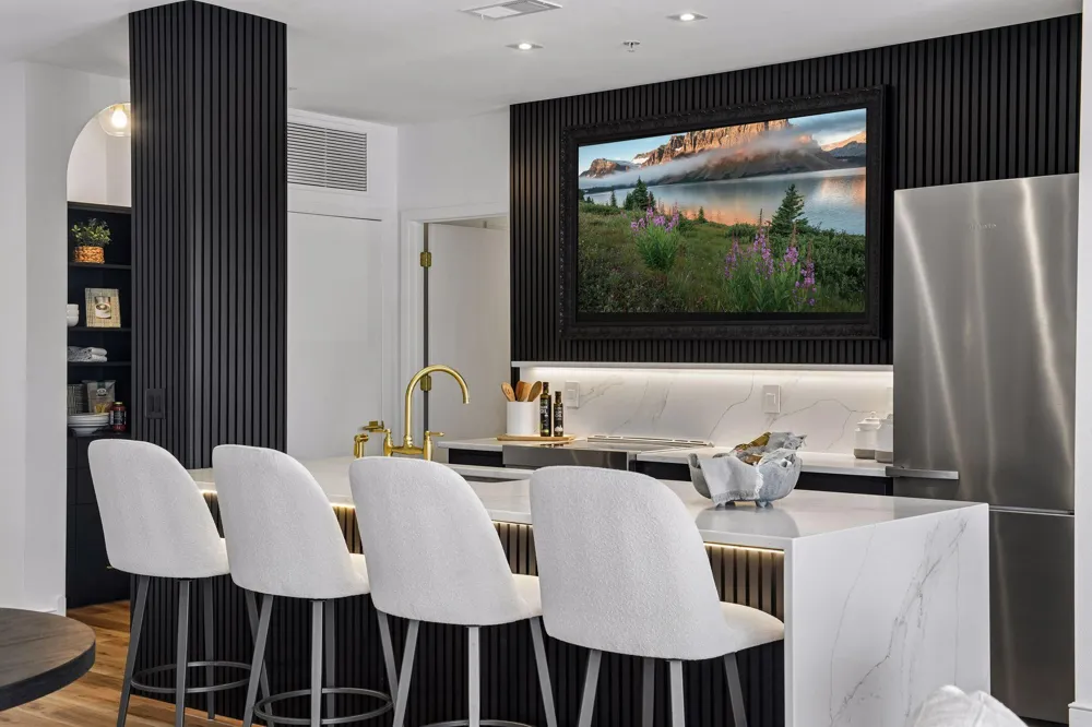 4100 Spring Street #212 Spring Park, MN 55384