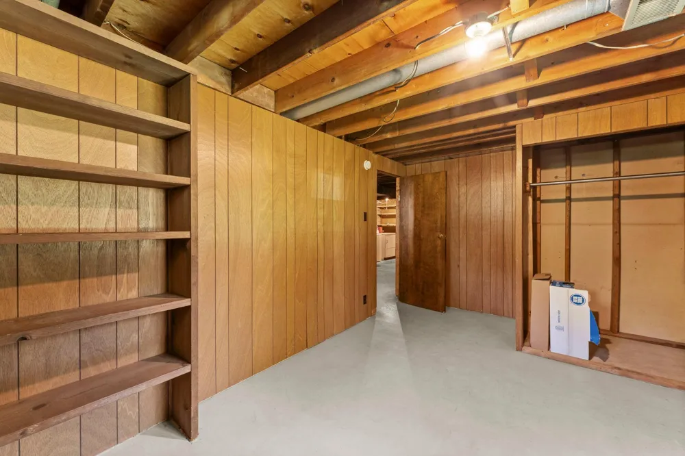 43350 Andee Avenue Harris, MN 55032