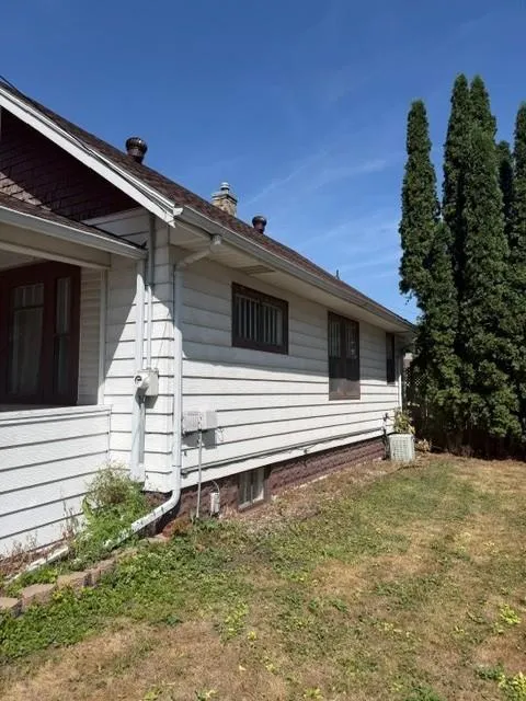 1019 9th Avenue Fargo, ND 58102
