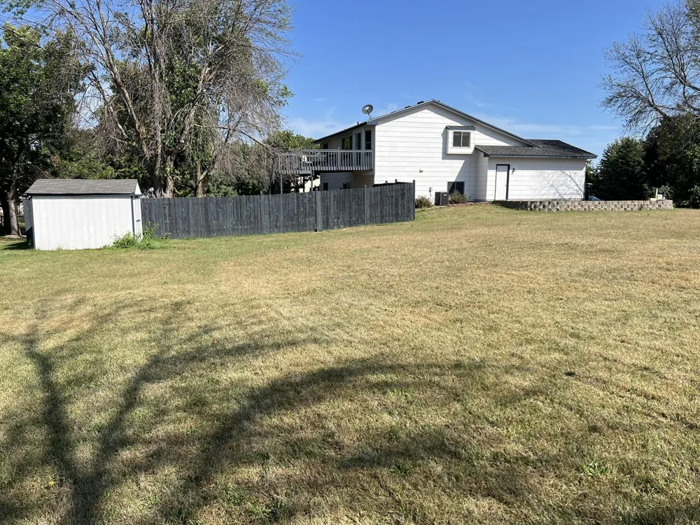 1508 Thistle Lane Shakopee, MN 55379