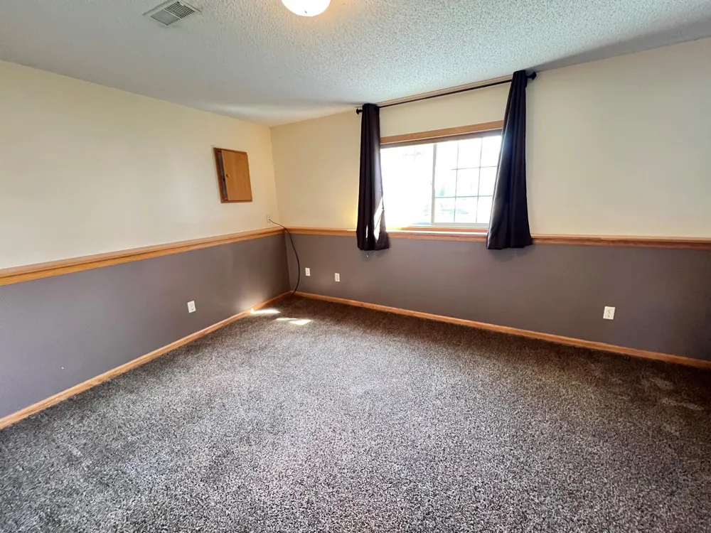 1508 Thistle Lane Shakopee, MN 55379