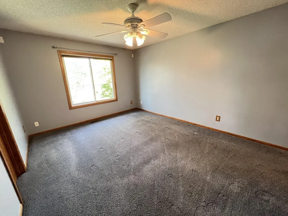 1508 Thistle Lane Shakopee, MN 55379