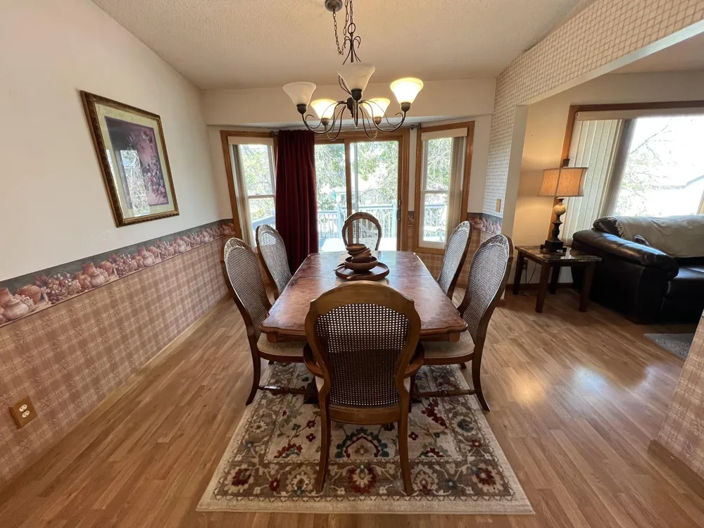 1508 Thistle Lane Shakopee, MN 55379